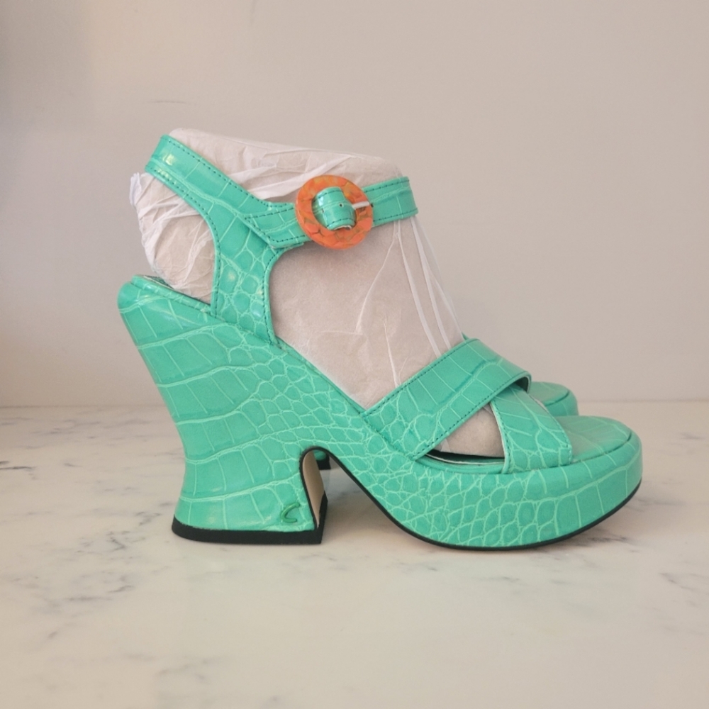 Circus by Sam Edleman Peony Platform, 8.5